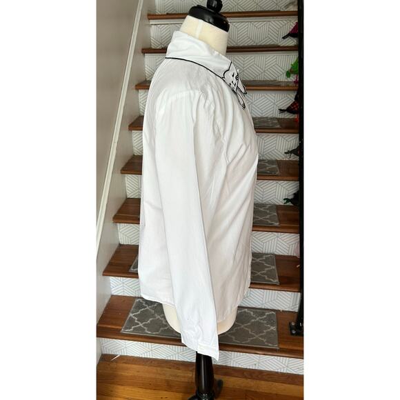 Embroidered Collar White Button Down Shirt (Cute cat) – Size XL - Picture 7 of 8